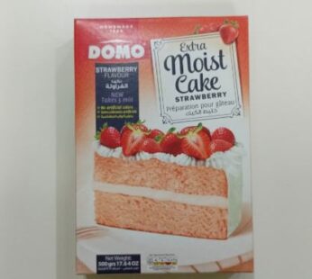 Domo Extra Moist Strawberry Cake 500G